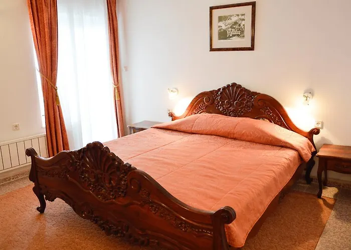 Park Bellevue 3* غولدن ساندز