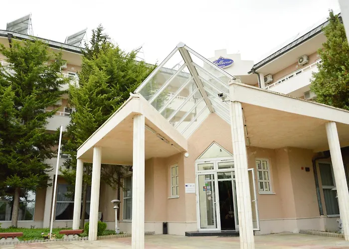 Park Bellevue 3* غولدن ساندز