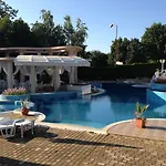 Отель Park Bellevue 3*